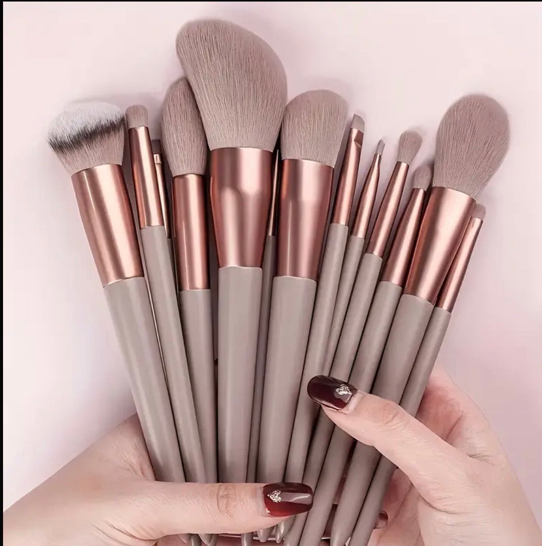 13 Pc Makeup Brush Set